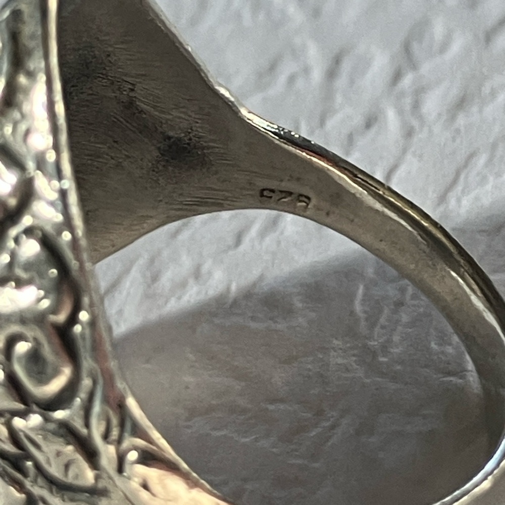 Intricately Designed Sterling Silver Ring - Picture 9 of 9